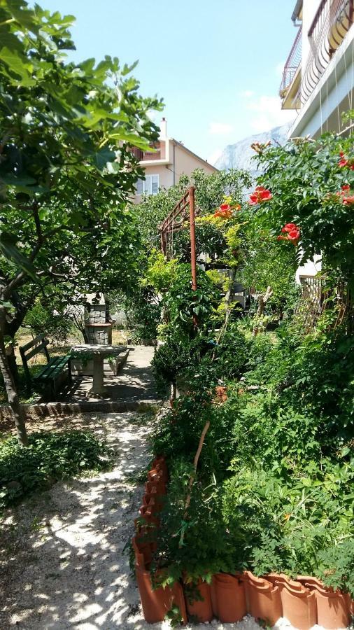 Apartmani Ivanka Makarska Exterior foto